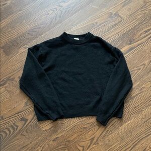 H&M women’s black sweater